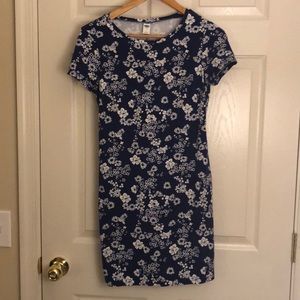 Navy blue floral patterned body con dress